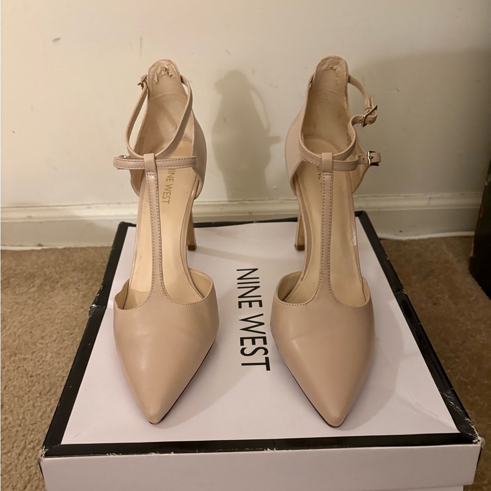 Nine West Women's Nude Heels